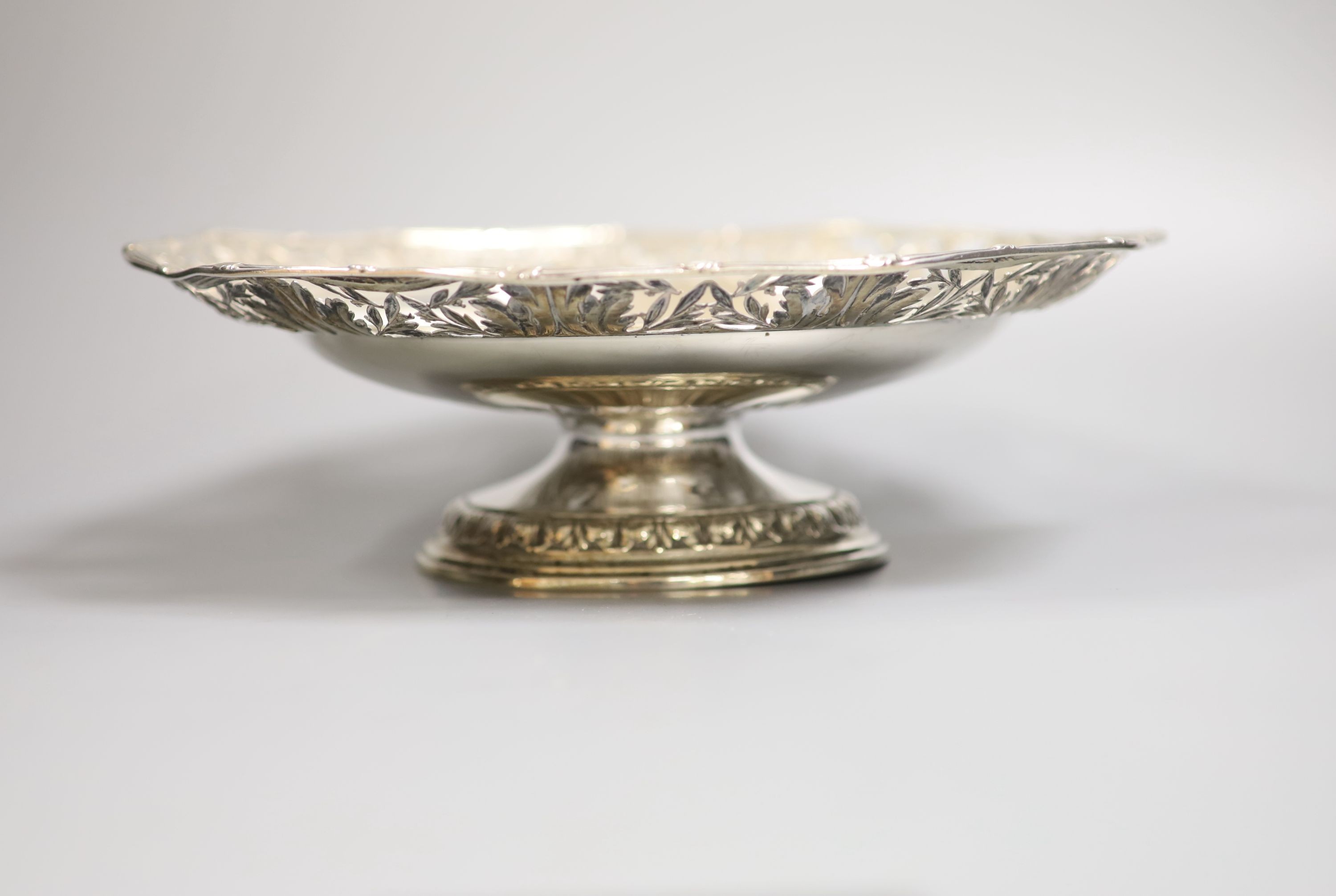 A German 800 standard pierced white metal pedestal bowl, diameter 29.7cm, 14.5oz.